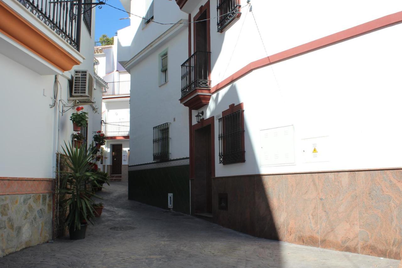 Casa Sonrisa Villa Guaro Luaran gambar
