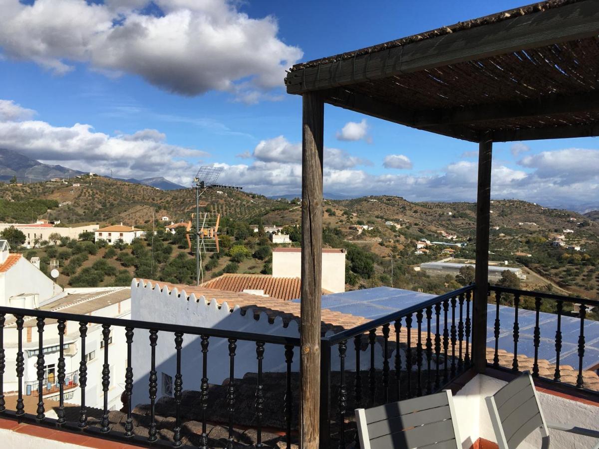 Casa Sonrisa Villa Guaro Luaran gambar